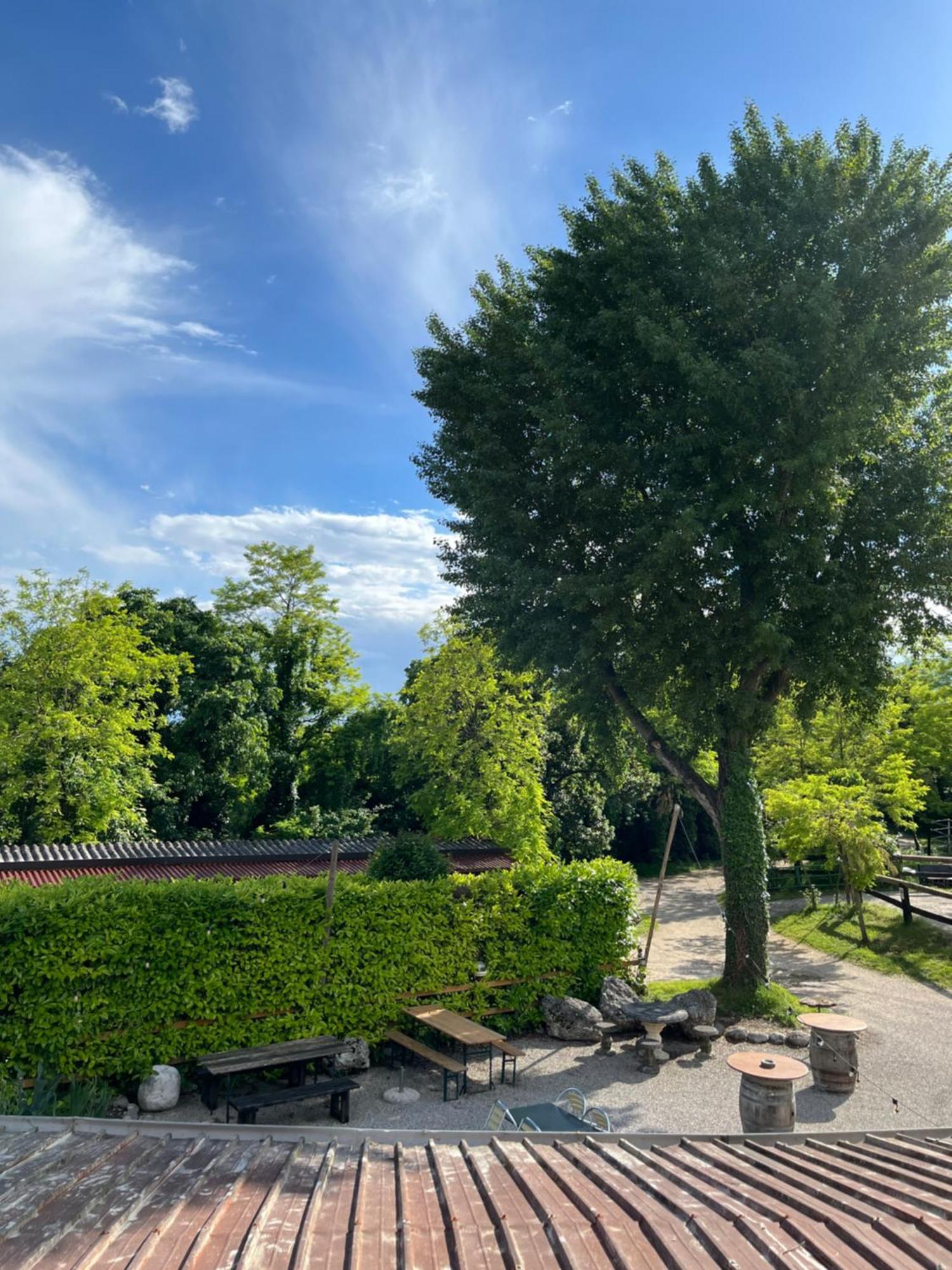 Agriturismo Al Ranch Castello dʼAviano Eksteriør billede