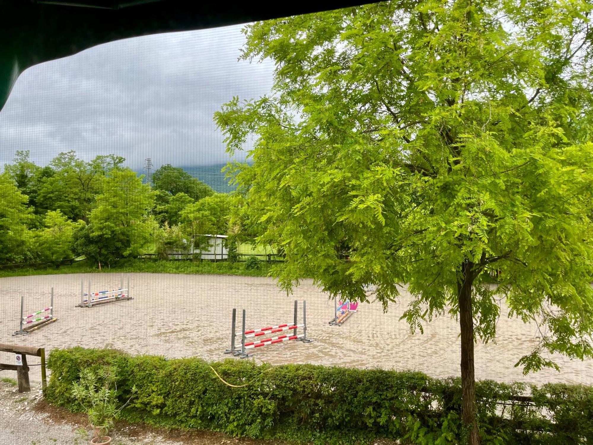 Agriturismo Al Ranch Castello dʼAviano Eksteriør billede